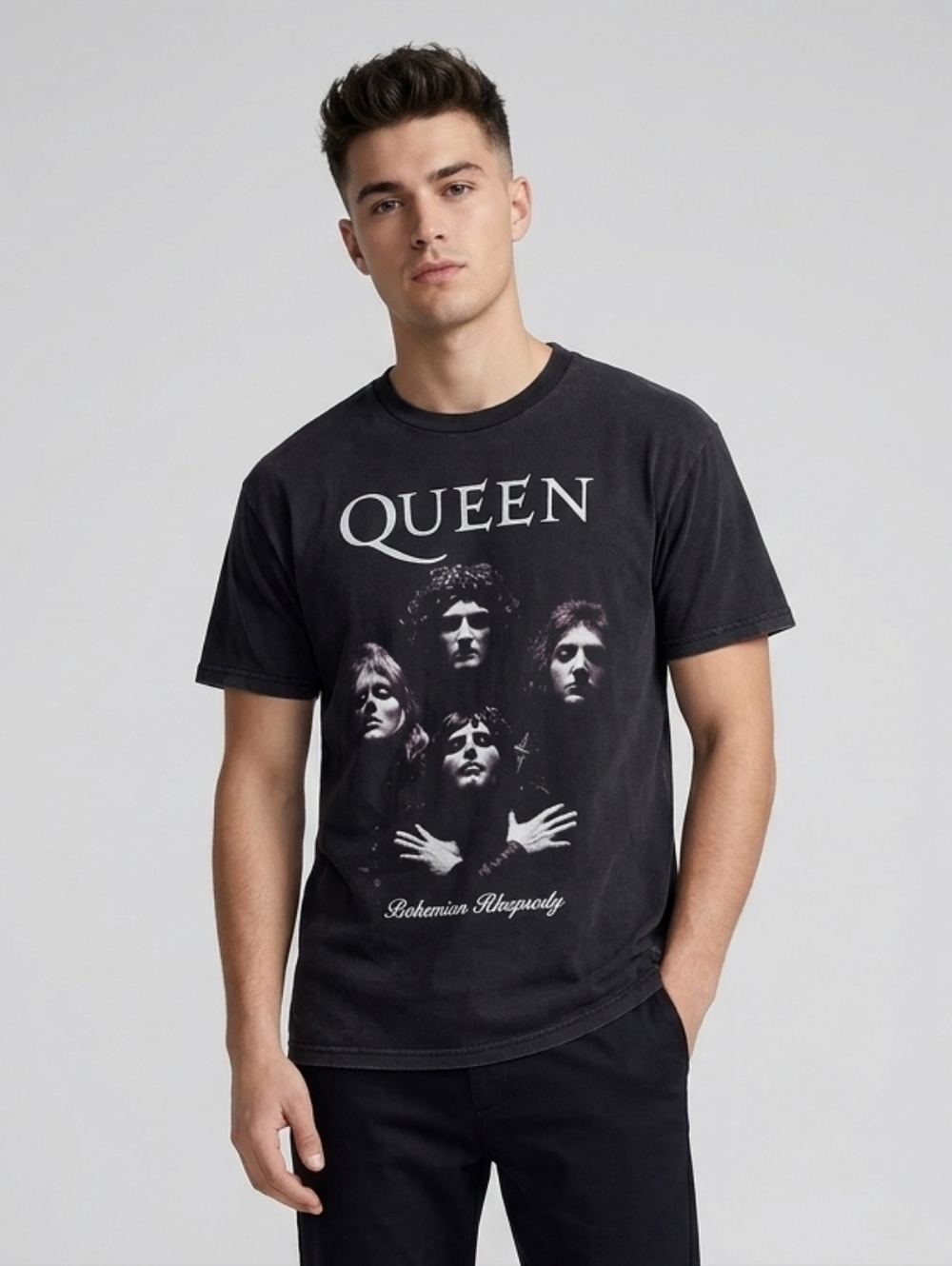 Queen Bohemian Rhapsody Iconic Band Tee - Black - Size Medium #133